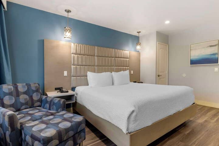 Room 14 of 41