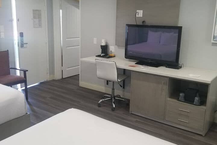 Room 21 of 41