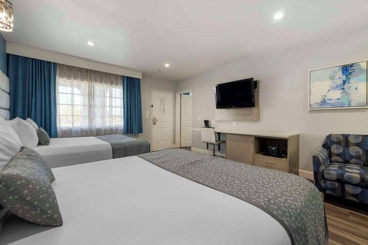 Room 12 of 41